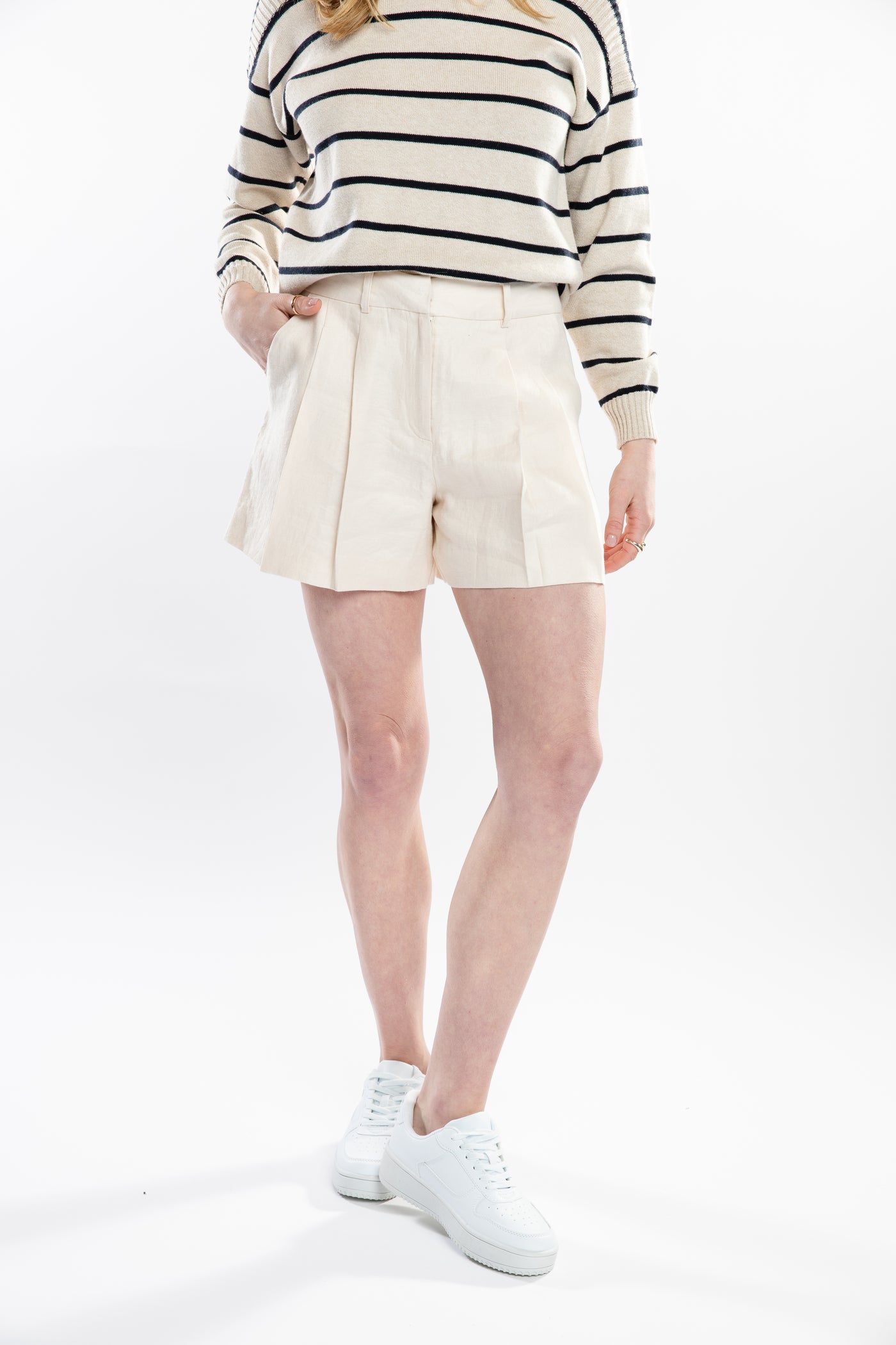 The Sloane Linen Short | Sand